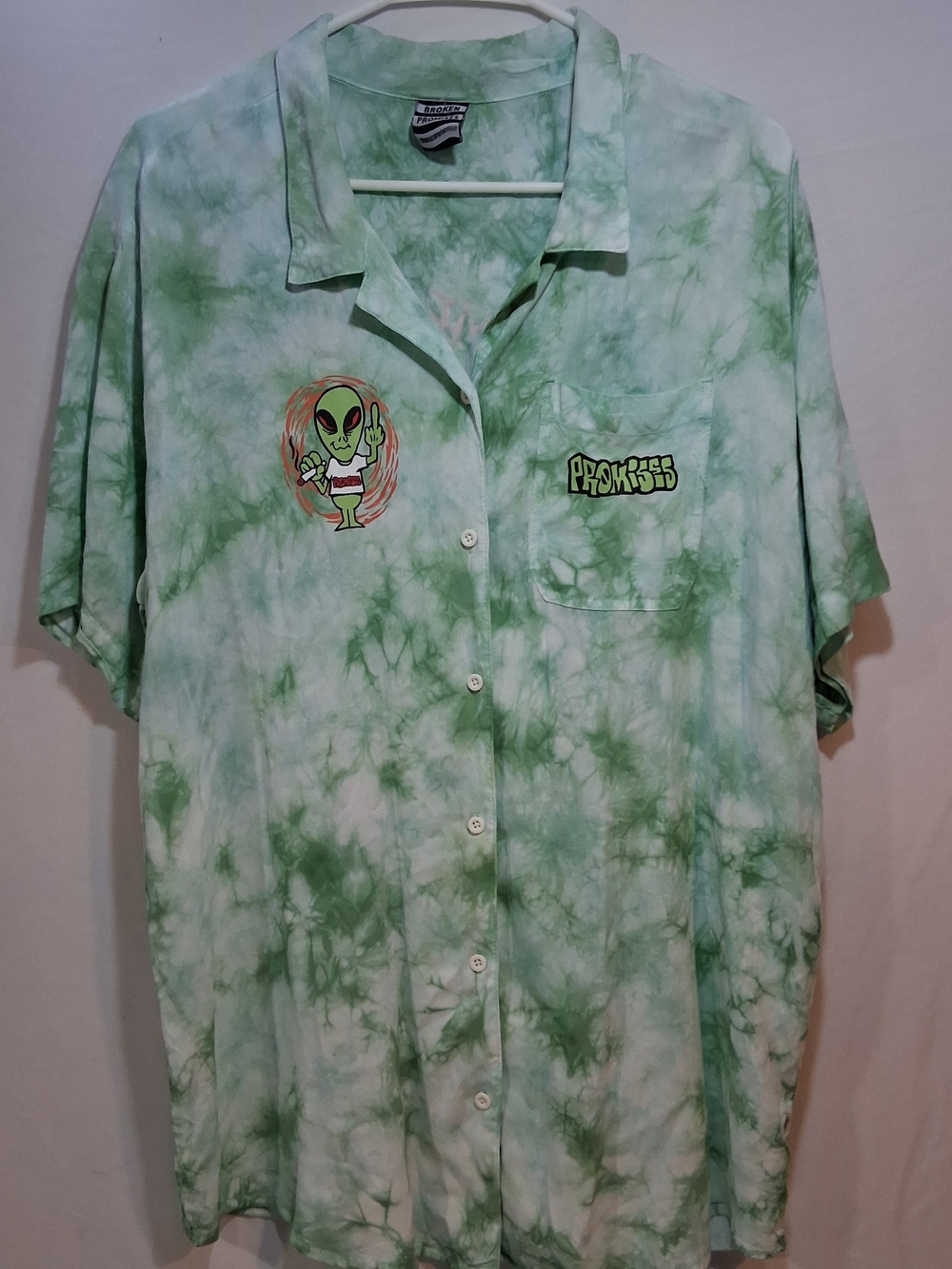 Promise Green Tie-Dye Short Sleeve Button-Up Shirt with Alien Graphic